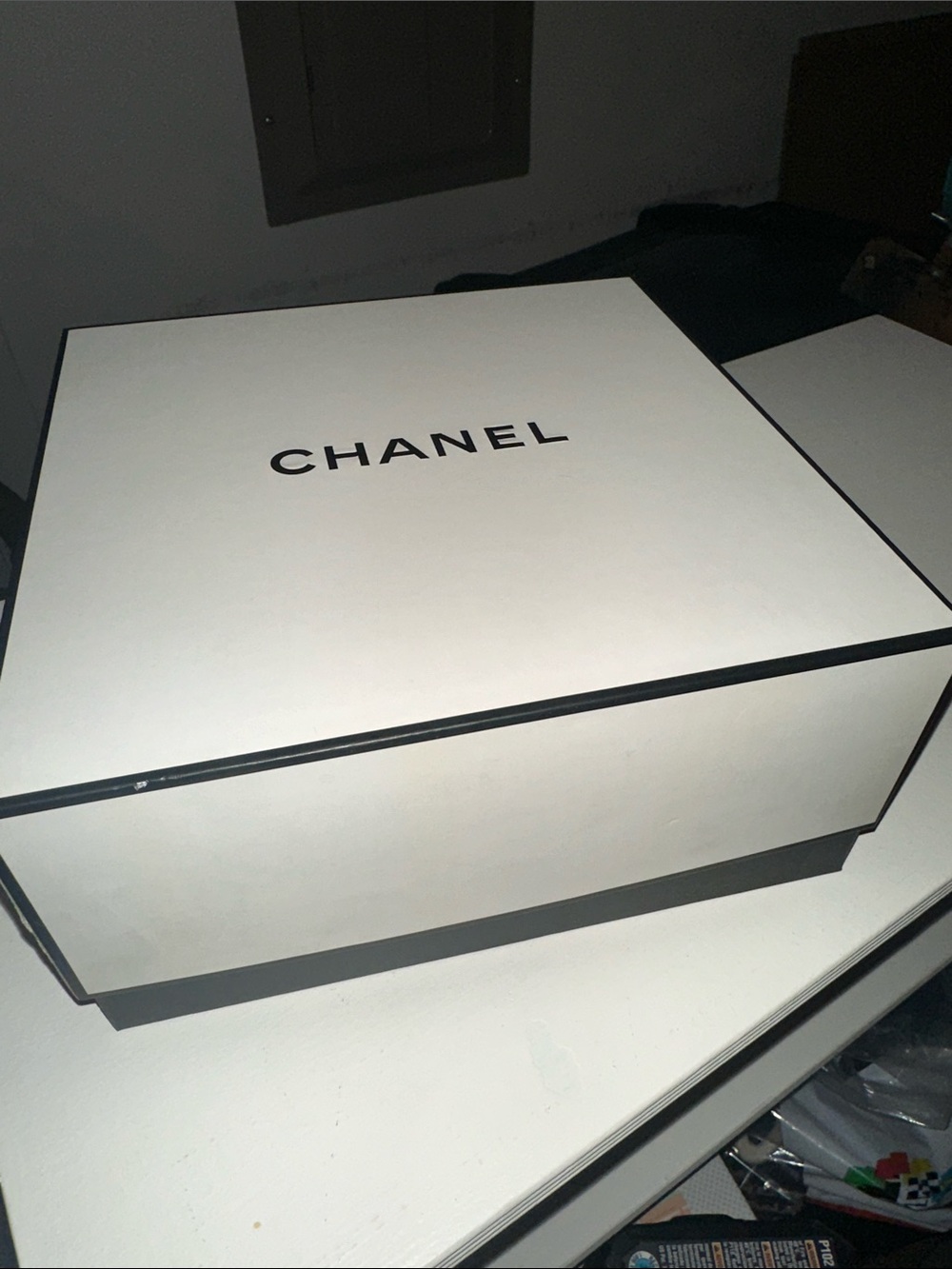 Authentic Chanel Gift Box - Picture 1 of 6